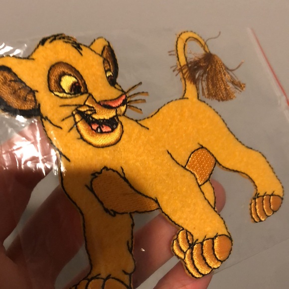 Disney Vintage The Lion King Simba Embroidered Iron-On Patch - Picture 4 of 5